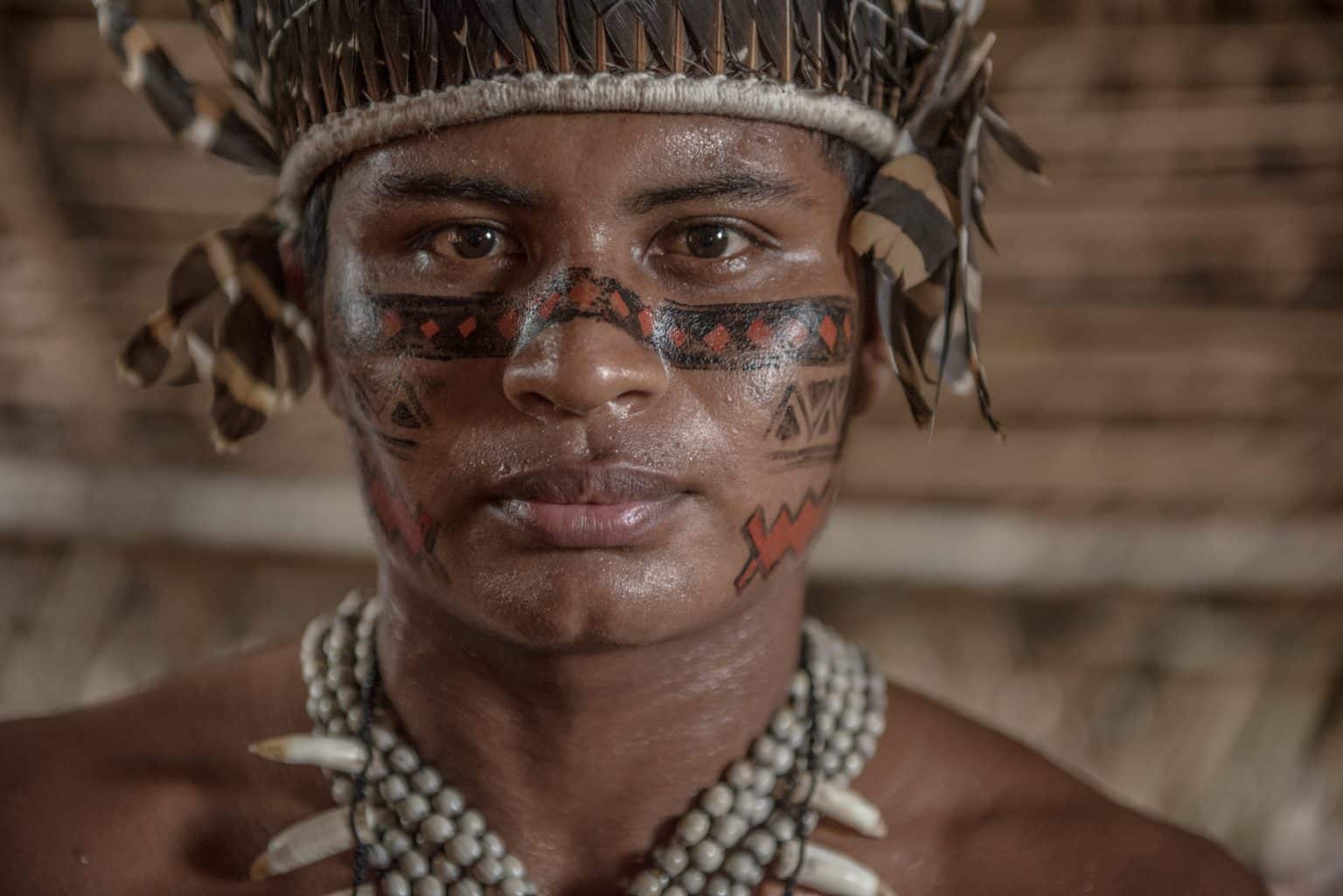 Reflita Sobre Como Vivem Os Ndios No Brasil Hoje