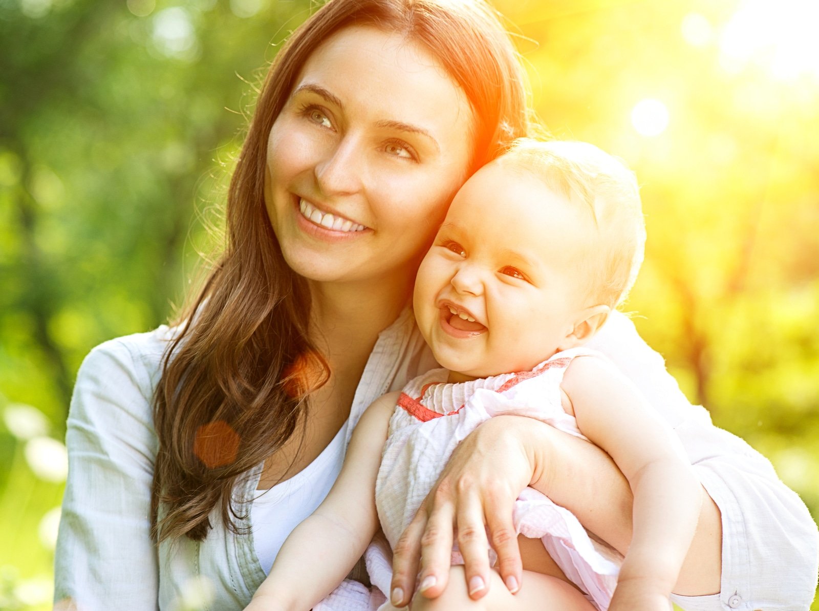 bigstock-Beautiful-Mother-And-Baby-outd-59546504.jpg